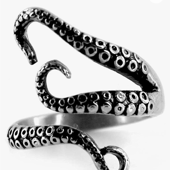 Silver tentacle ring - Picture 2 of 5